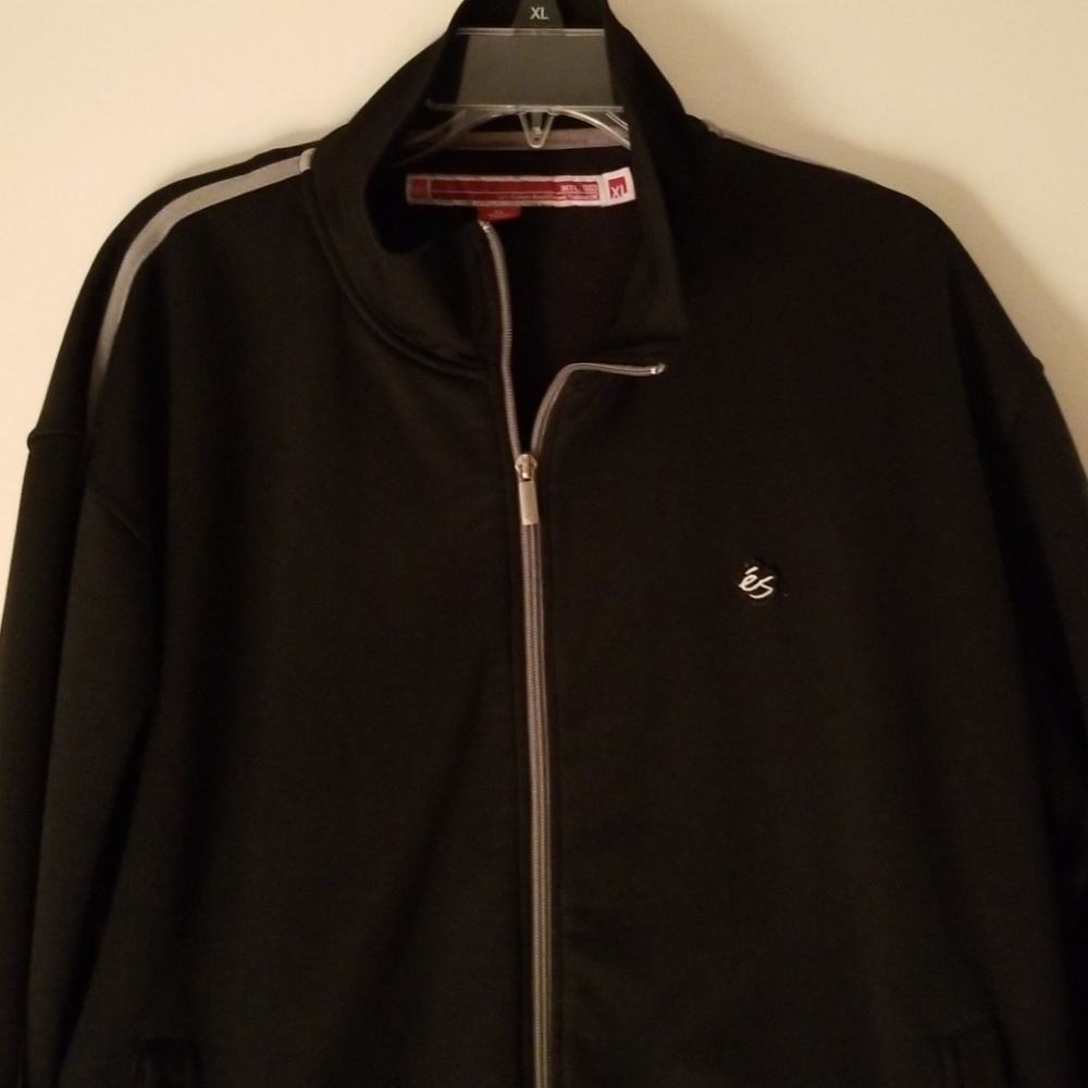 Men's black jacket, great for fall and spring